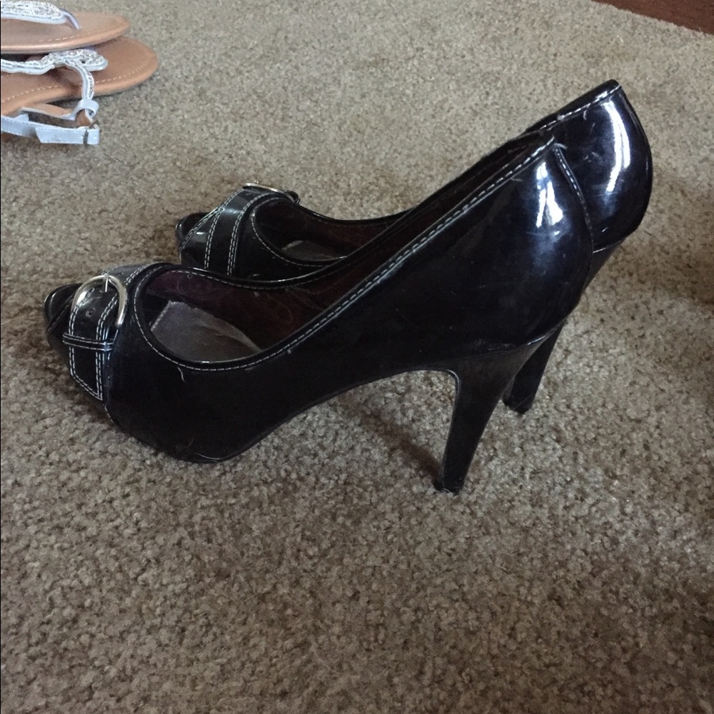 Black heels
